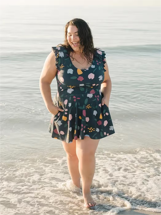 Sleeveless one piece swimsuit
